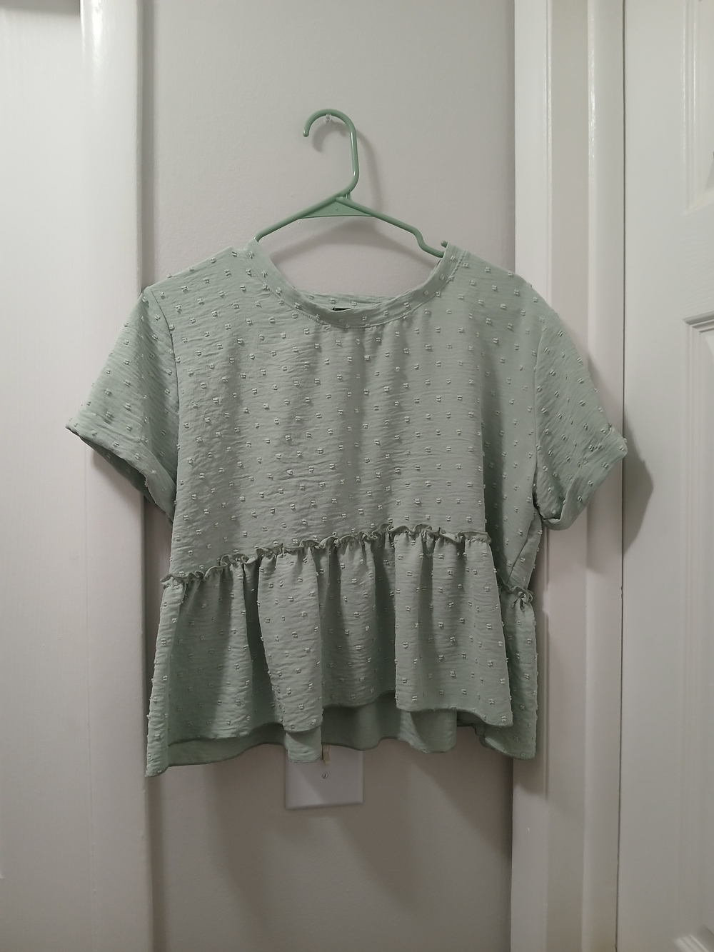Women's Sage Green Textured Peplum Short Sleeve Blouse